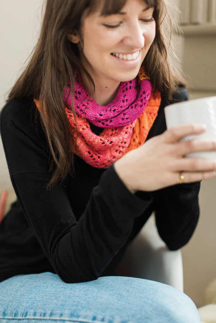 SweetGeorgia Talinum Cowl Knitting Pattern
