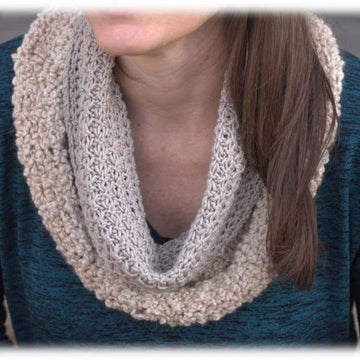 Tuck Stitch Cowl in Plymouth Yarn Arequipa Aventura & Worsted