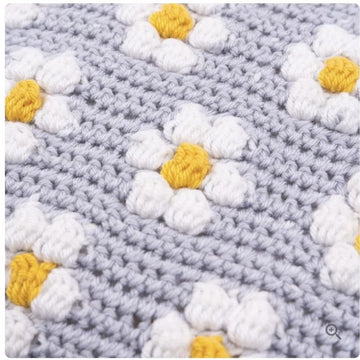 Daisy Bobble Cushion