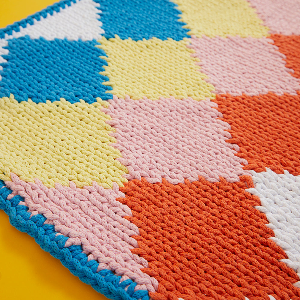Paintbox Yarns Dazzling Diamond Bath Mat Knitting Pattern