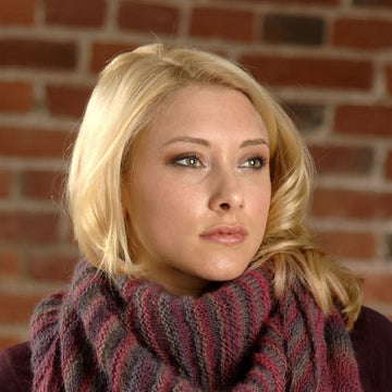 Bandana with Tassels in Plymouth Yarn Revel - F490 - PDF