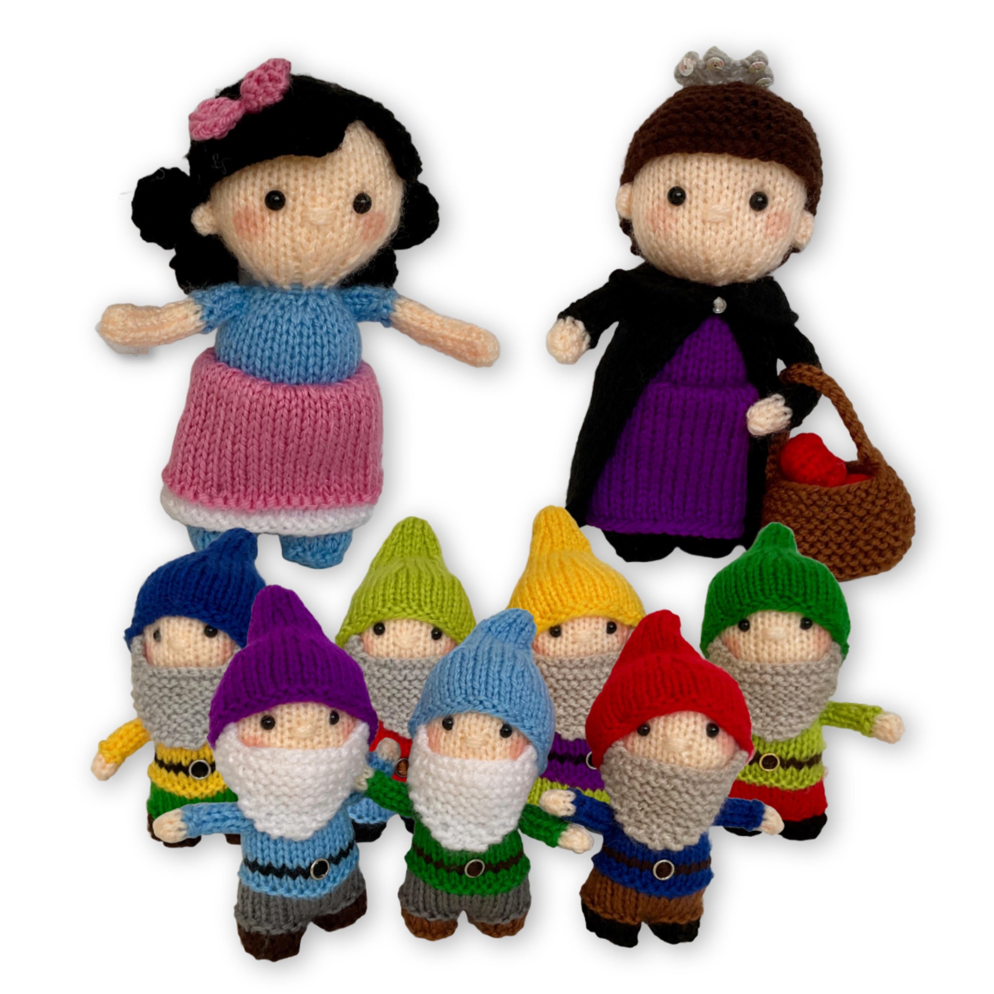 Snow White Pantomime Dolls