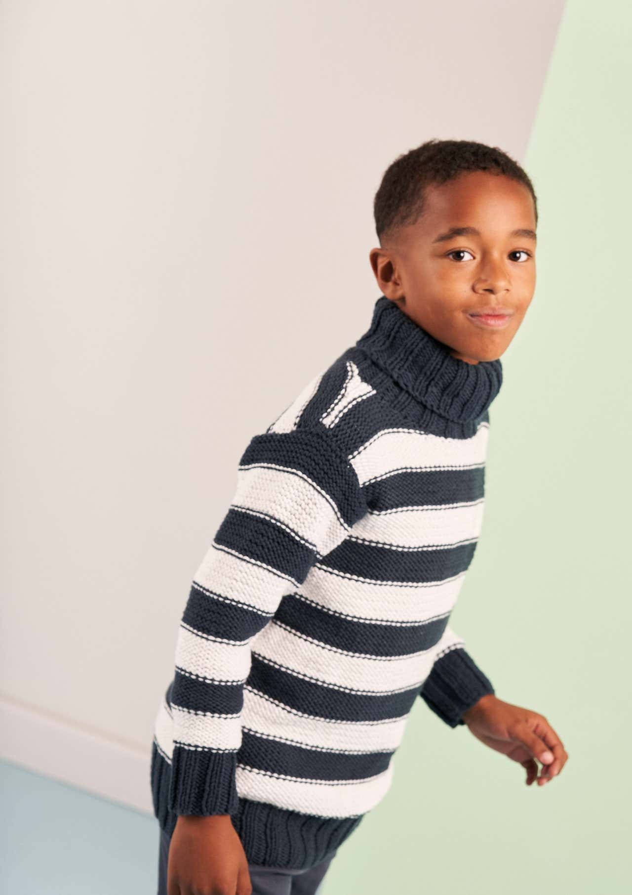 Mini Bank Sweater Jumper Knitting Pattern