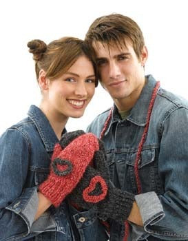 Hearts on a String' Mittens in Lion Brand Homespun - 40523 PDF