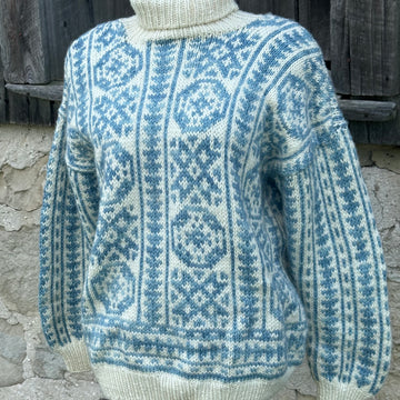 Medallion Sweater In Koigu Chelsea