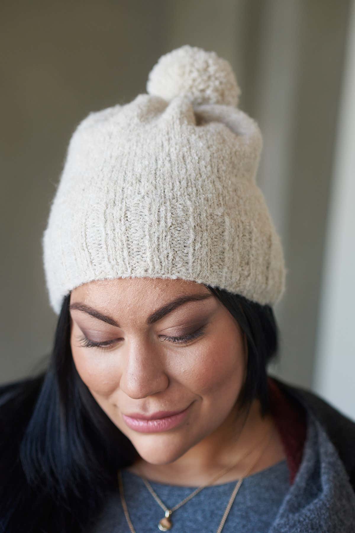 BrisÃƒÂ© Hat & Mittens Accessory Knitting Pattern