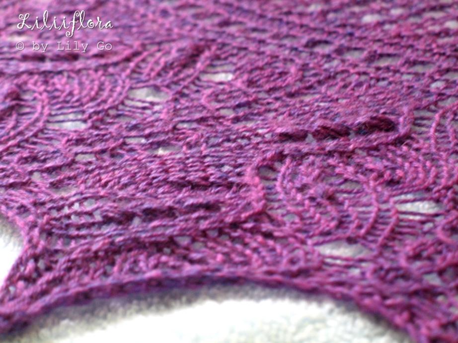 Liliiflora Shawlette