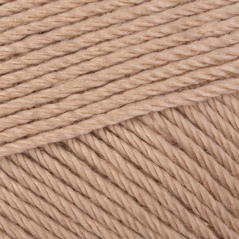 Deramores Studio DK Yarn - Acrylic DK