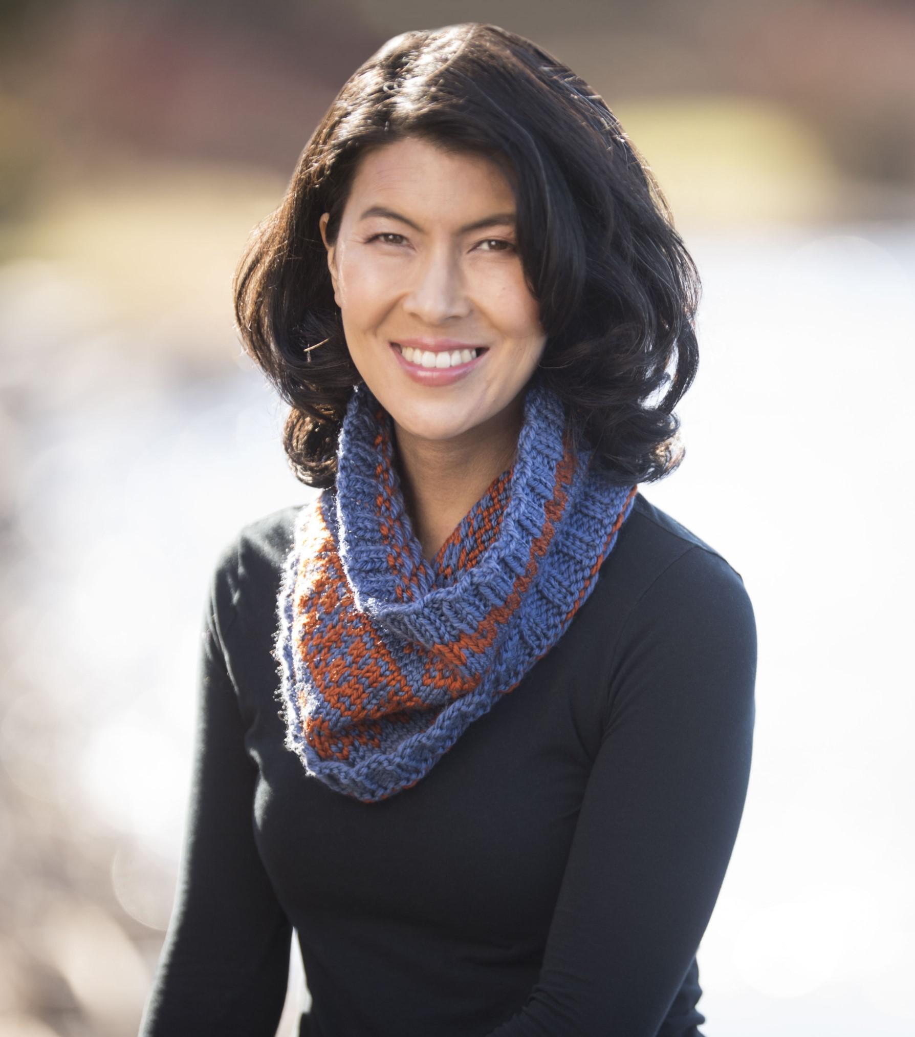 Cascade Yarns Easy Peasy Stranded Cowl Knitting Pattern