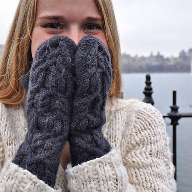 Almy Cabled Mittens