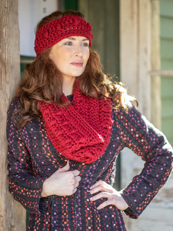 Saorla Set Accessory Crochet Pattern