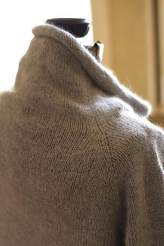 Lightweight Pullover