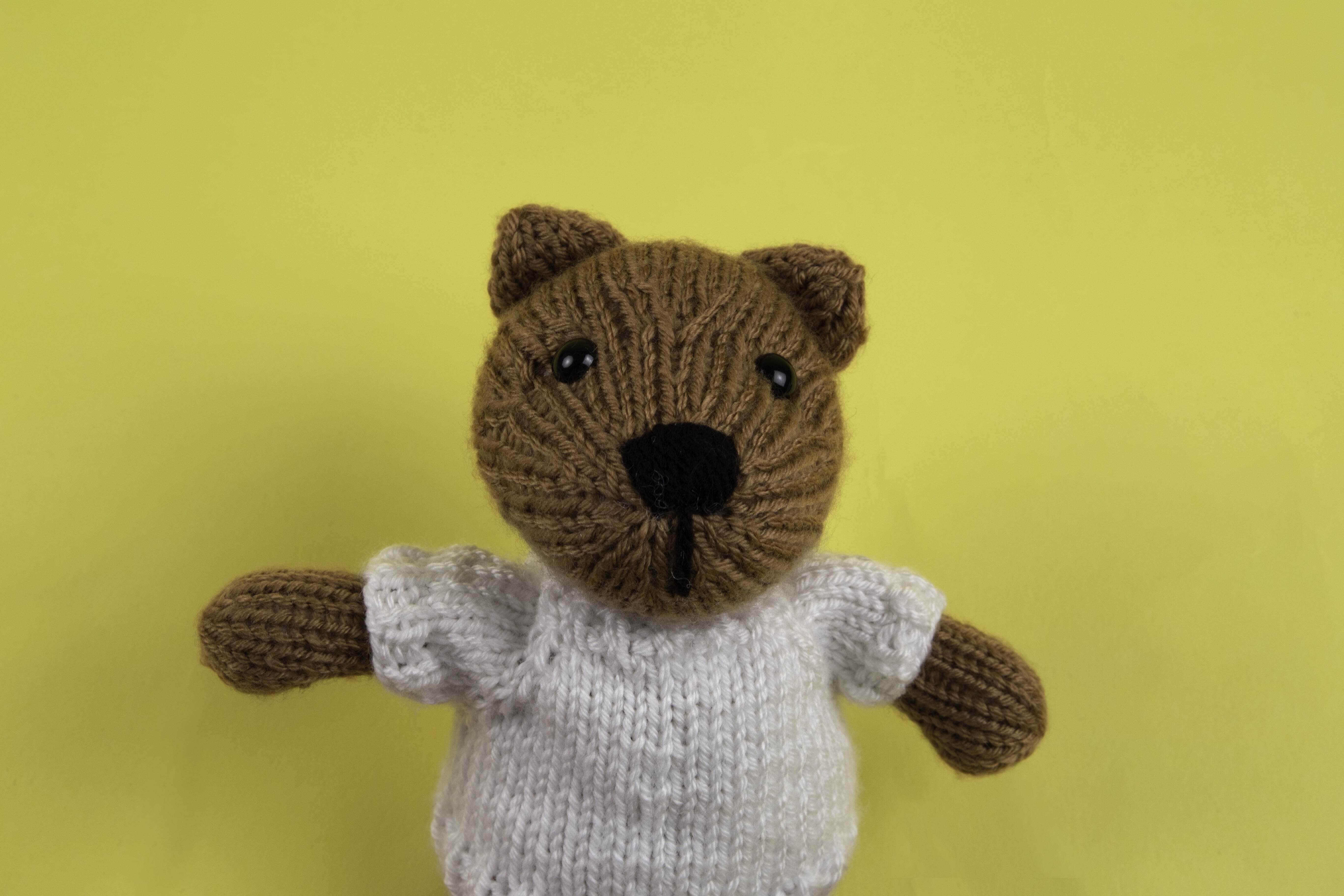 Deramores Bear Toy Knitting Pattern