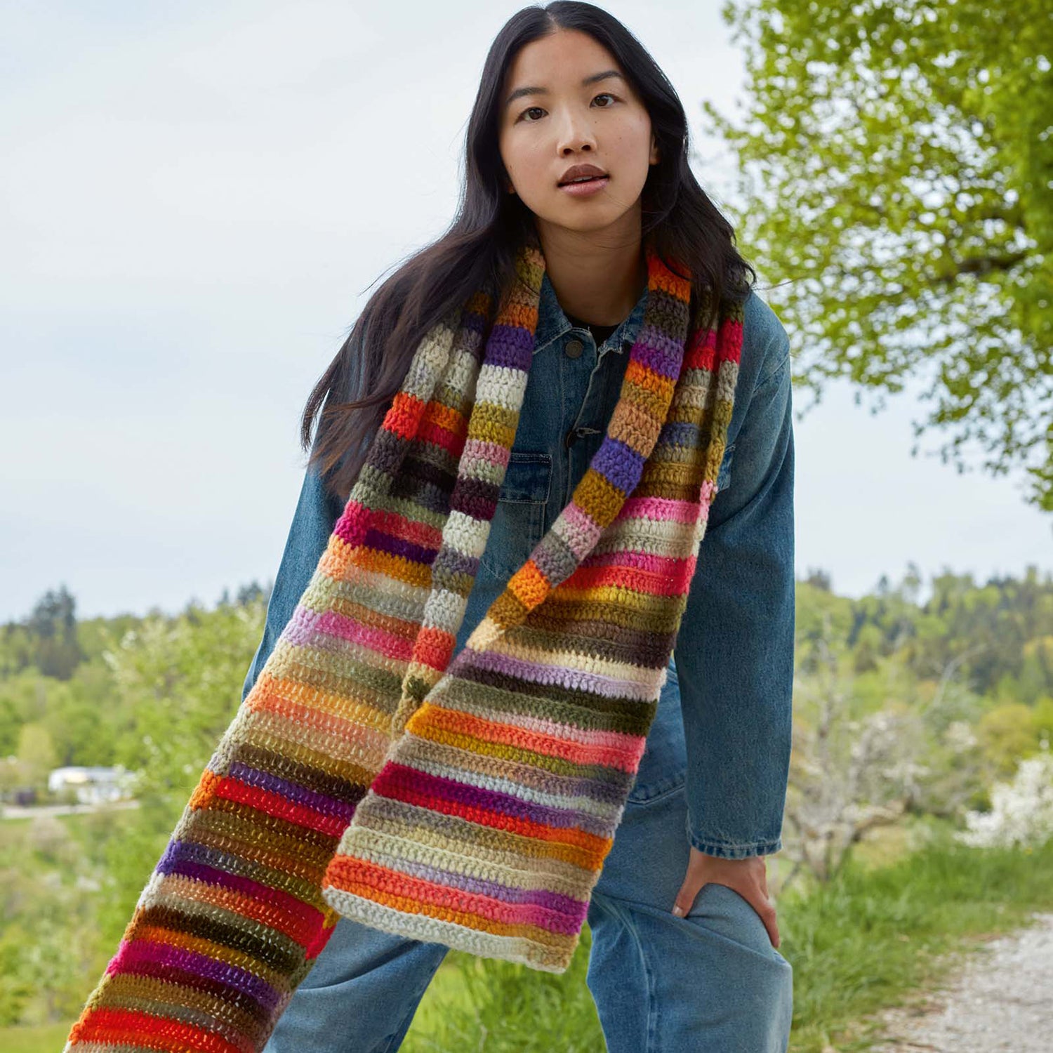 Lang PTO45-03 Crocheted Scarf Pattern