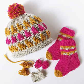 Valley Yarns Starshine Sweetie Baby Set Knitting Pattern