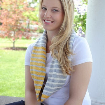 Valley Yarns 545 Lumen Cowl