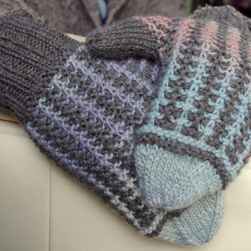 Shimmer Mittens