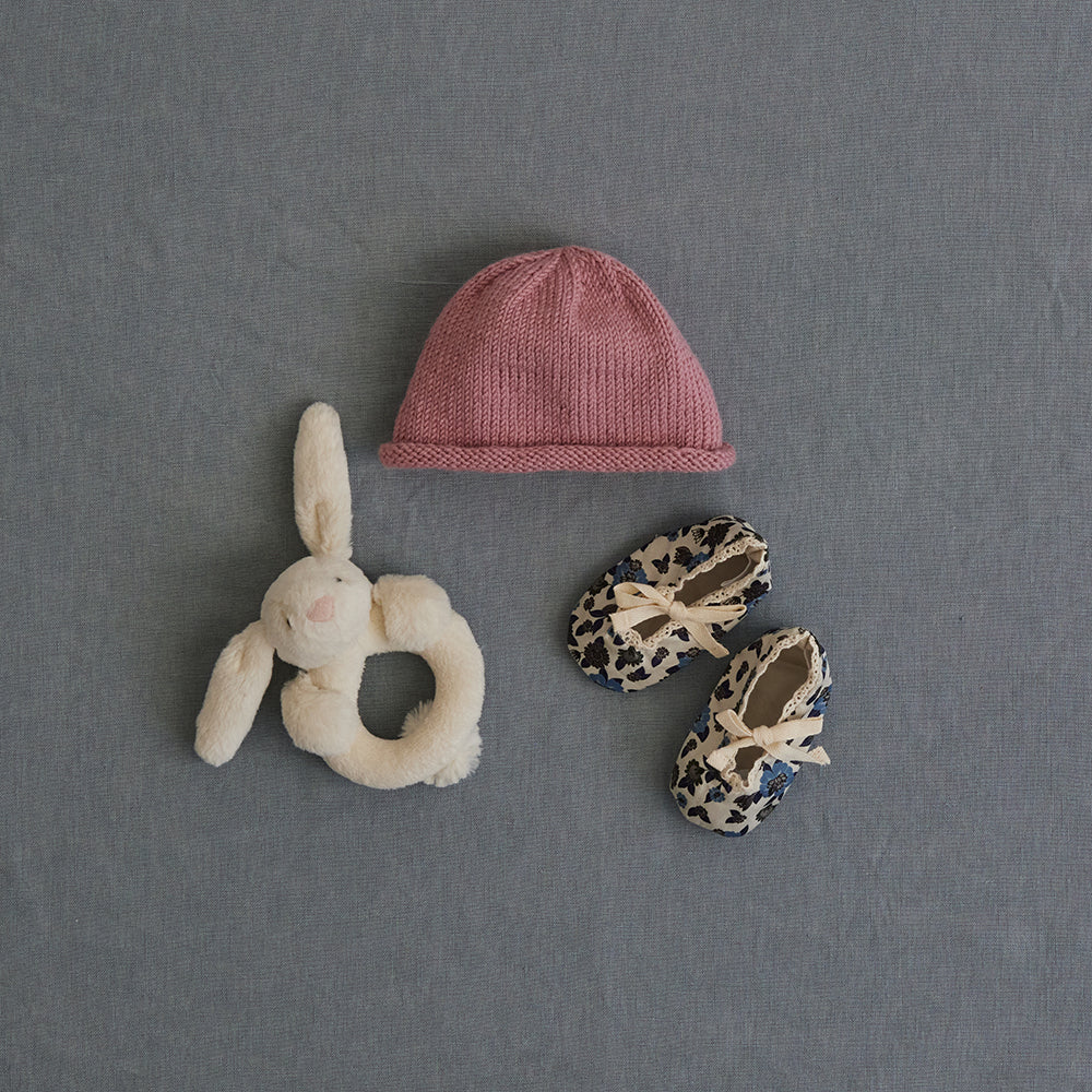 Debbie Bliss Easy Baby Beanie Knitting Pattern
