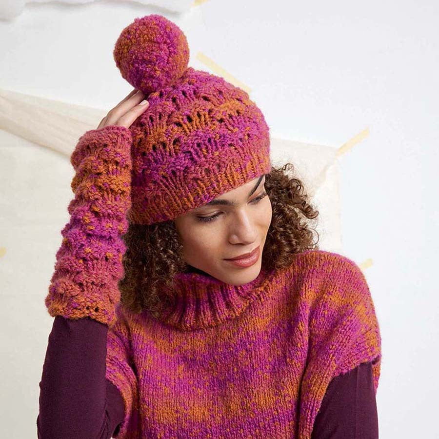 Lang Bobble Hat Knitting Pattern
