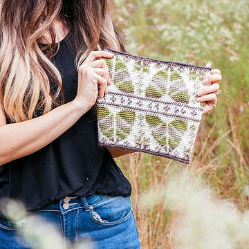 Monstera Crochet Cowl