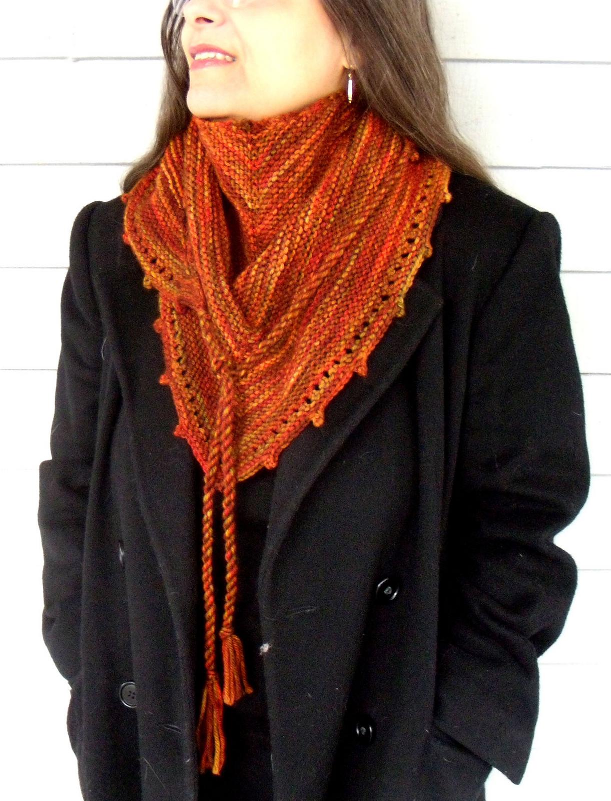 Impari Shawlette