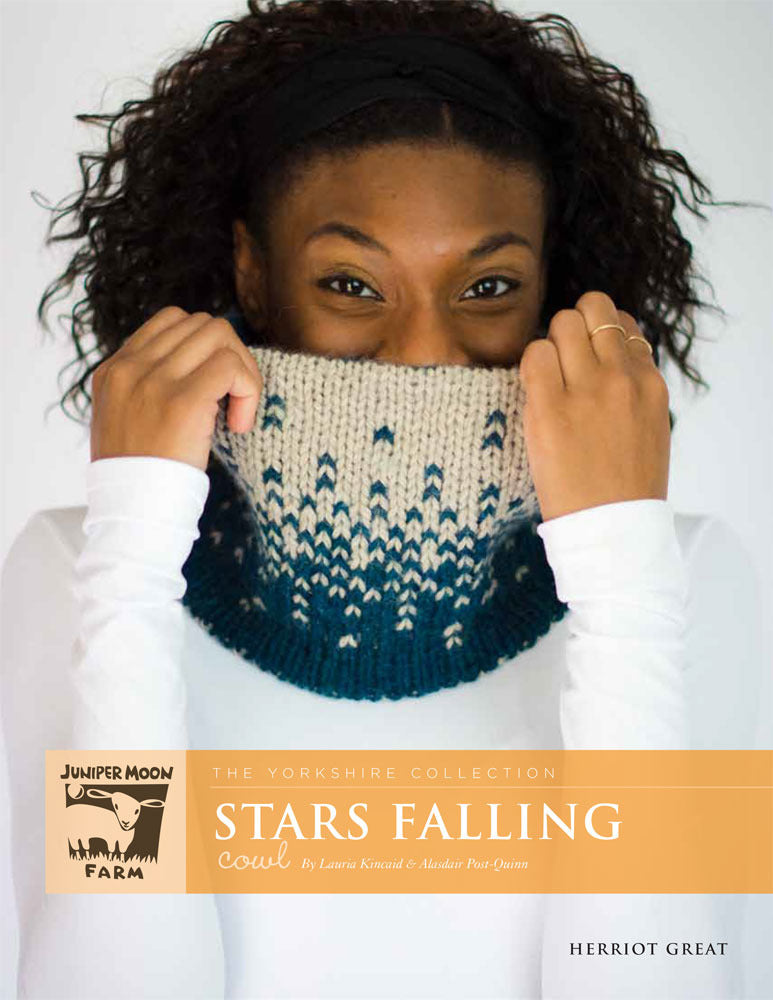 Juniper Moon Farm Stars Falling Cowl - The Yorkshire Collection