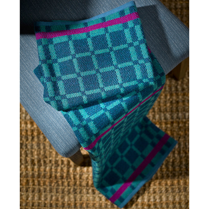 Valley Yarns #196 Northampton Blanket