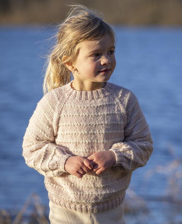 Tusse Sweater in Viking of Norway Alpaca Liten Storm Pink PDF