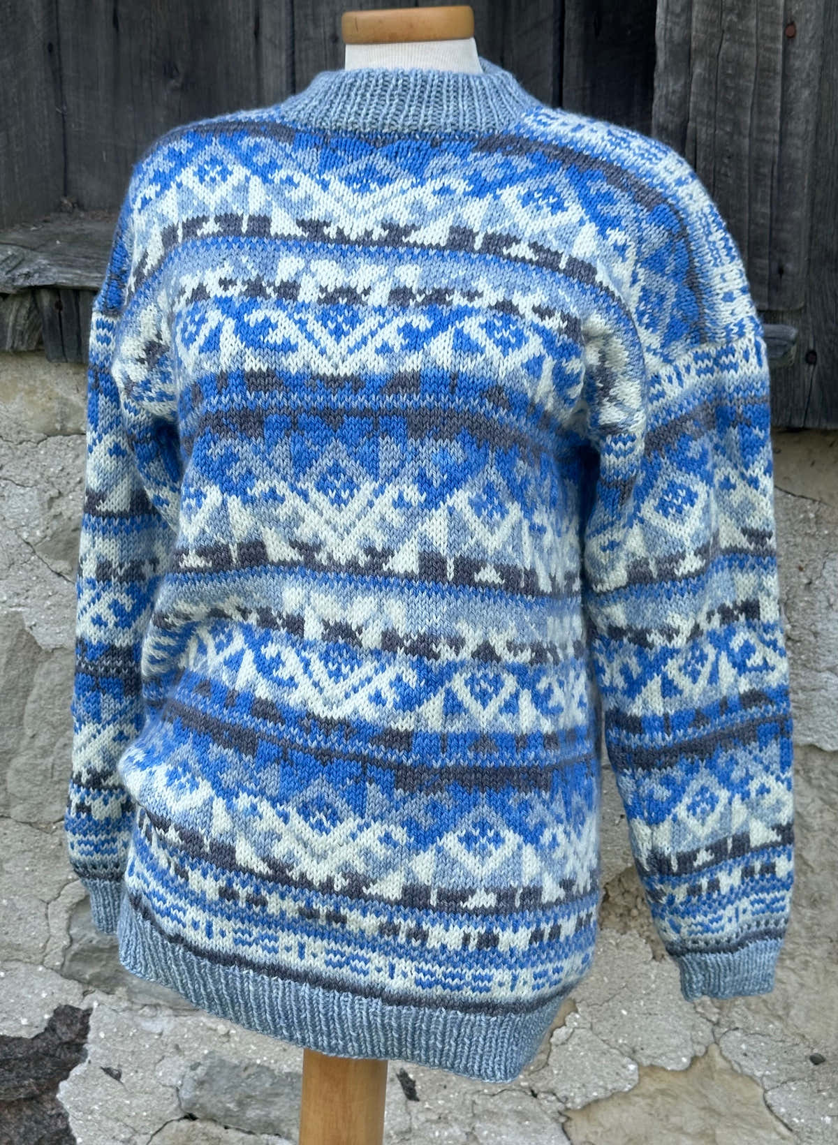 Winter Enchantment Sweater In Koigu Jasmine
