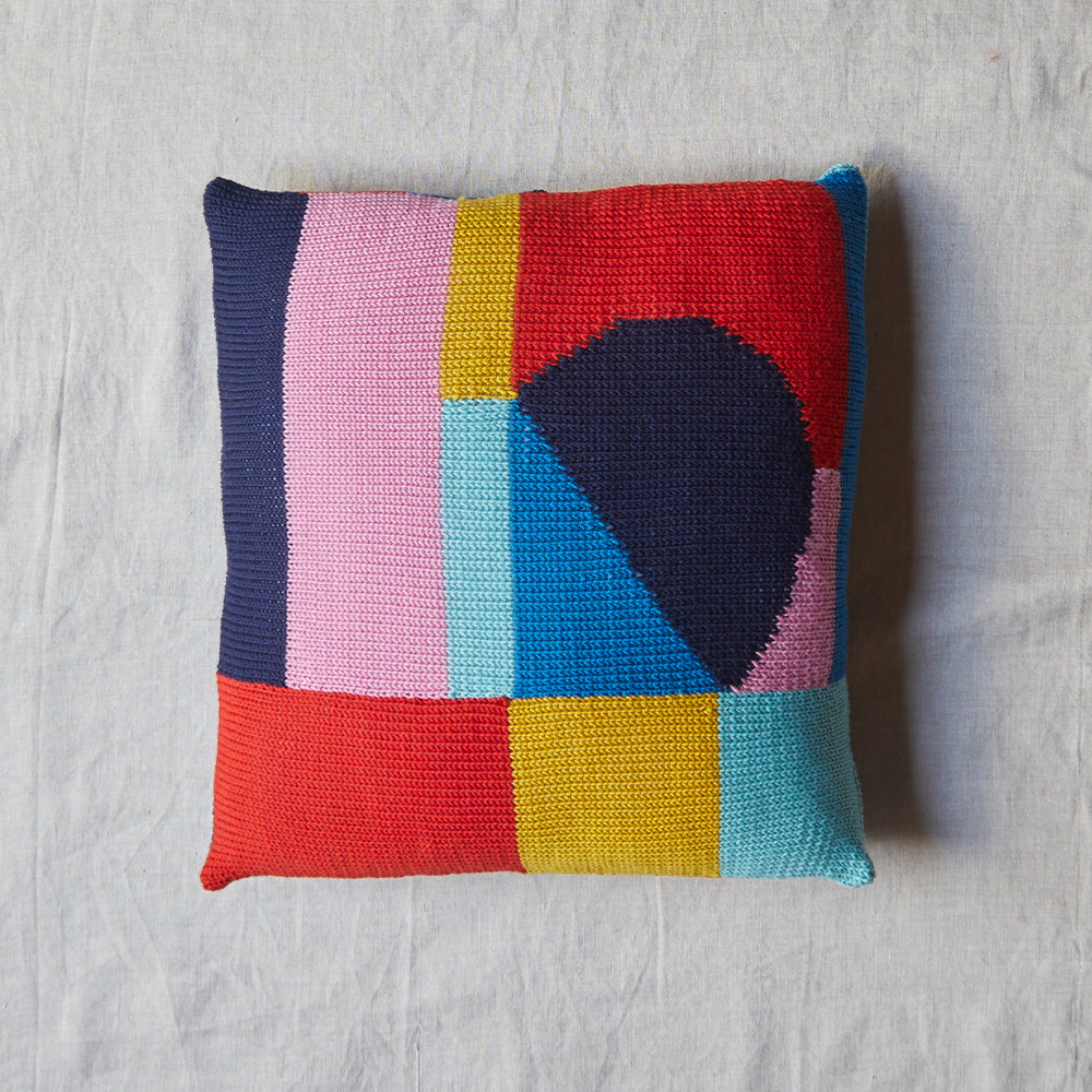 Debbie Bliss Delaunay Home Knitting Pattern