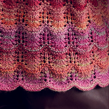 Sirdar 10715 Hot House Flowers Cardigan PDF