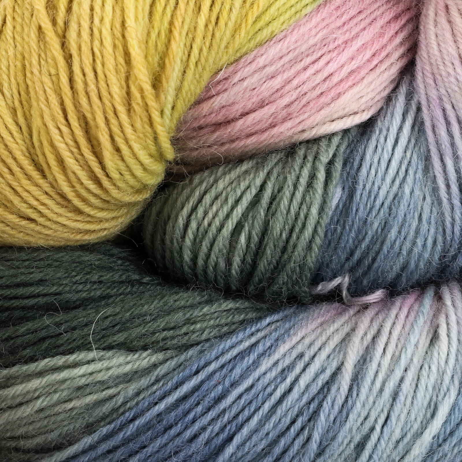 Lana Grossa Hand Dyed Meilenweit 100 Merino Shadow Yarn - Merino Wool 4 Ply