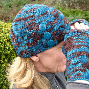 Wavy Mitts & Cap