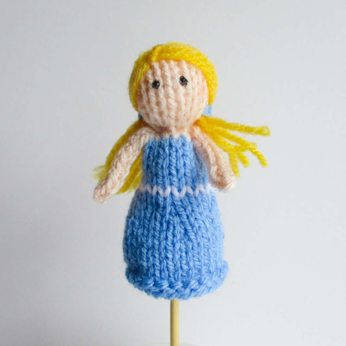 Goldilocks Finger Puppet