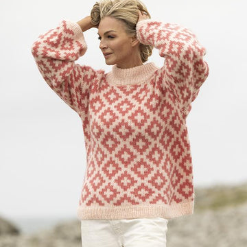 Kamille Sweater in Viking of Norway Alpaca Bris PDF