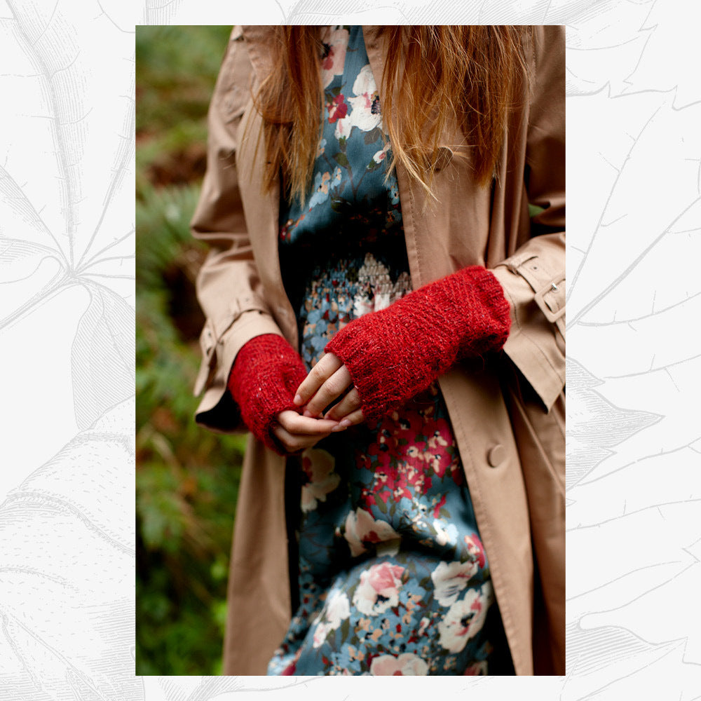 Willow & Lark Zoe Wristwarmers Knitting Pattern