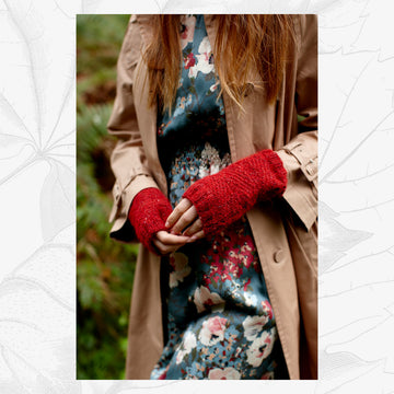 Willow & Lark Zoe Wristwarmers Knitting Pattern