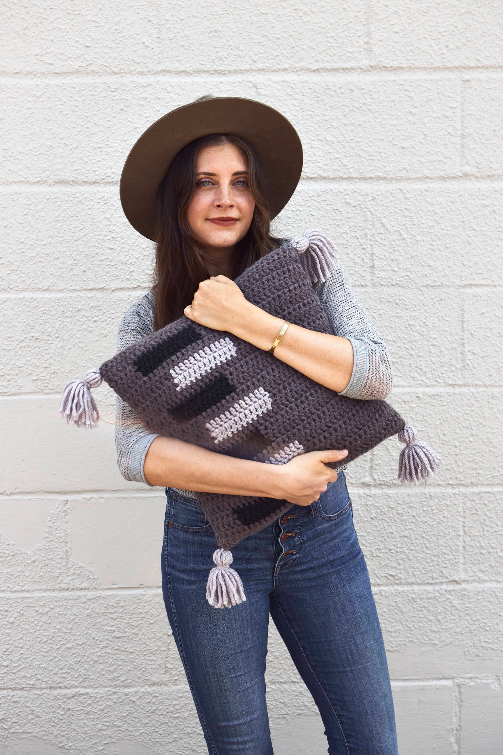 Sliding Doors Throw Pillow Cushion Crochet Pattern