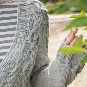 Woodrush Cardigan in Berroco Weekend PDF