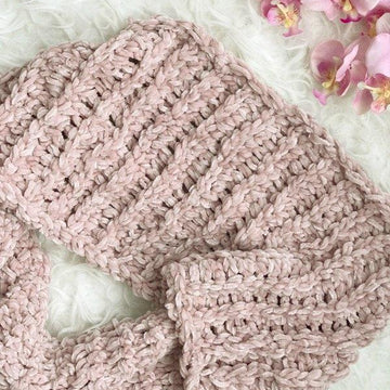 Crochet Velvet Ribbed Cowl