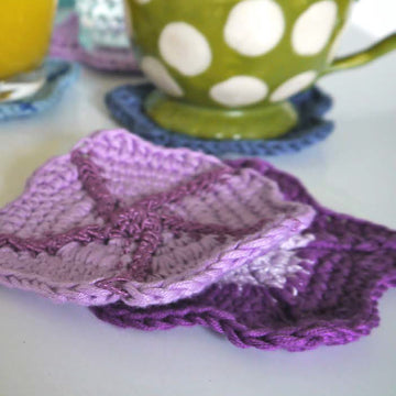 Petunia Blossom Coasters in Berroco Captiva and Modern Cotton (Free)