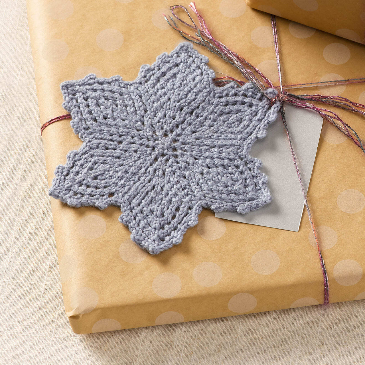 Valley Yarns Snowflakes (Knit) Knitting Pattern