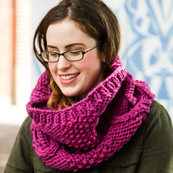 Valley Yarns Curvaceous Cowl Knitting Pattern