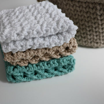Hot Cross Spa Cloth