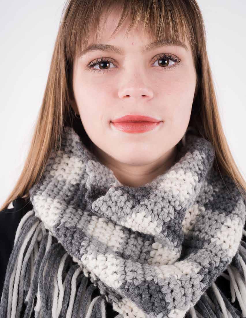 Monochrome Plaid Scarf Crochet Pattern