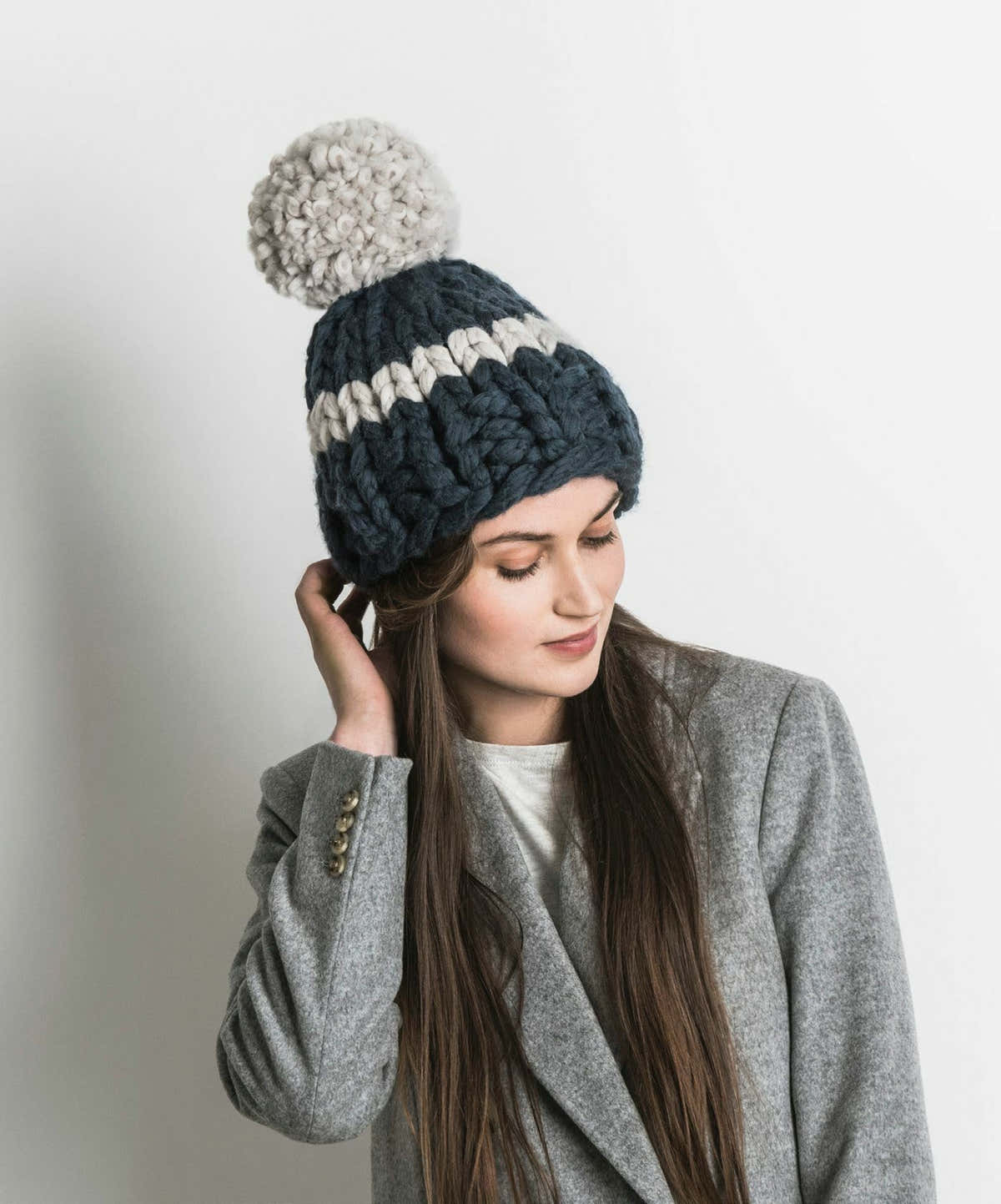 Jumbo Pom Hat Knitting Pattern