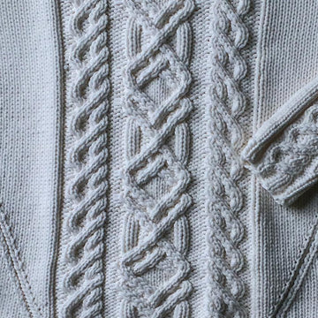 Lariana Cabled Pullover