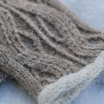 Clepsydra Mittens
