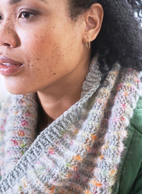 Sayre Cowl & Mitts Knitting Pattern