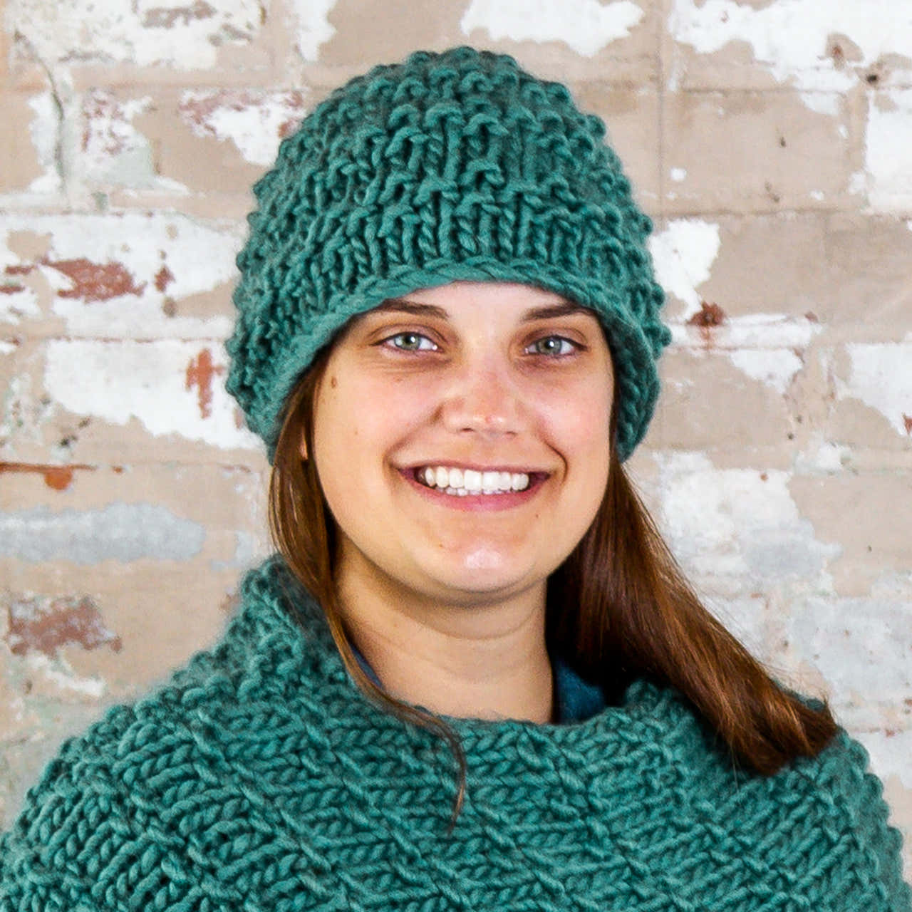 Tahki Yarns Pine Creek Hat & Poncho Knitting Pattern